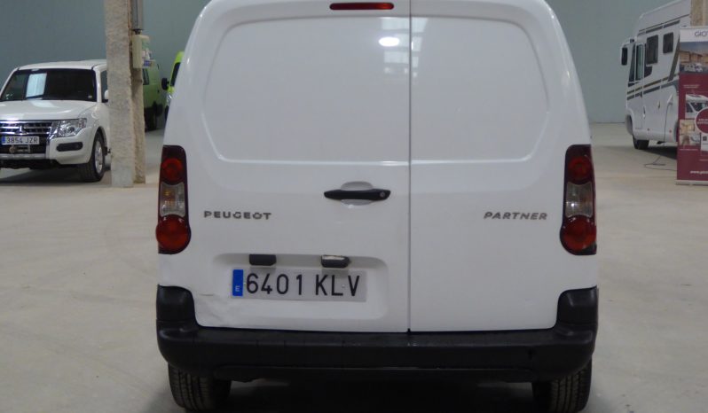 
								PEUGEOT Partner Furgon Confort L1 1.6 HDi 75 lleno									