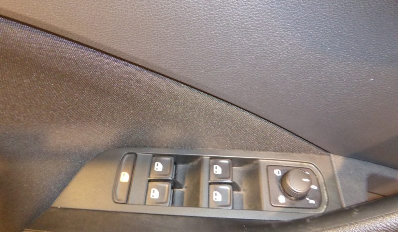 
								Skoda SCALA 1.0 TGI 66 KW 90 CV Ambition lleno									