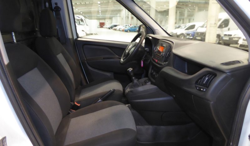 
								Fiat Doblo Cargo Base 1.3 Mjet 95 CV E6 lleno									