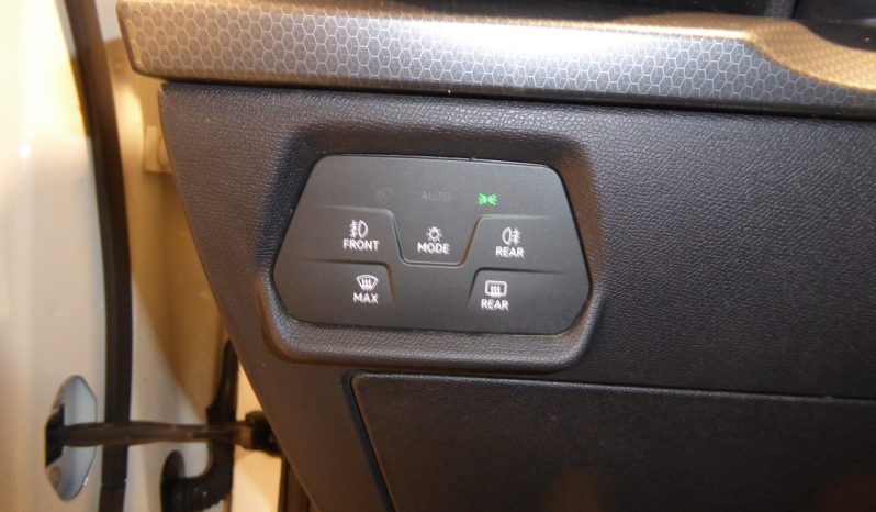 
								SEAT LEON 2.0 TDI 85kW 115CV SS Style GO lleno									