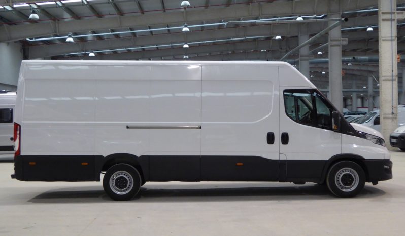 
								IVECO DAILY 2.3 TD 35S 16 4100H2 16 M3 lleno									