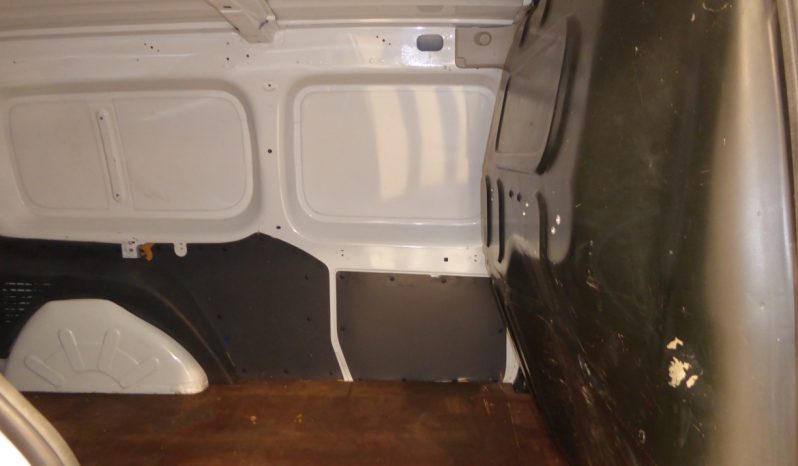 
								Renault Kangoo Maxi 4p dCi 90CV lleno									