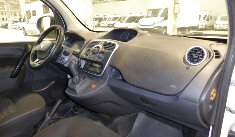 
								Renault Kangoo Maxi 4p dCi 90CV lleno									