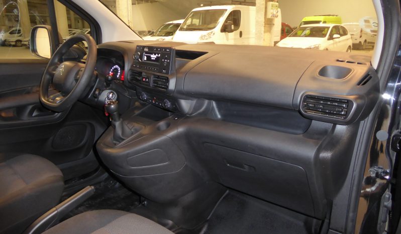 
								CITROEN BERLINGO Talla M BlueHDi 75 CV CONTROL lleno									