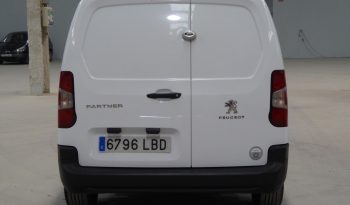 
									PEUGEOT Partner Premium Long 1000kg BlueHDi 100CV lleno								