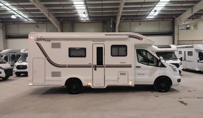 Giottiline SIENA 386 perfilada 6 plazas 2025