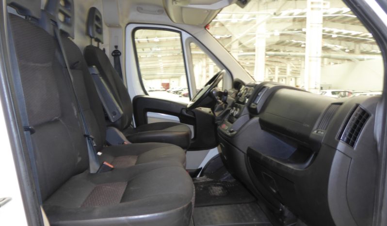 
								Peugeot Boxer BlueHDi 110CV Furgon 33L2H2 lleno									