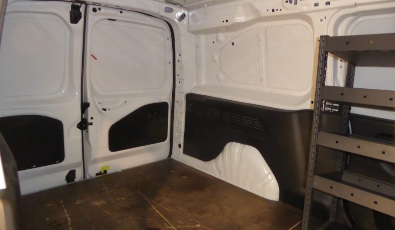 
								PEUGEOT Partner Premium Long 1000kg BlueHDi 100CV lleno									