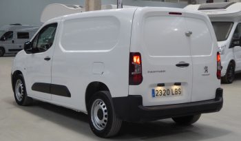 
									PEUGEOT Partner Premium Long 1000kg BlueHDi 100CV lleno								