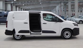 
									PEUGEOT Partner Premium Long 1000kg BlueHDi 100CV lleno								