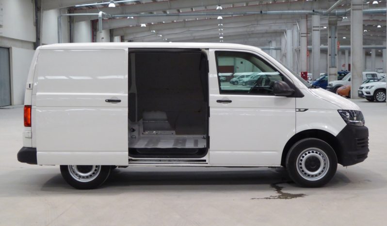 
								Volkswagen Transporter Furgon Corto 2.0 TDI 102CV lleno									