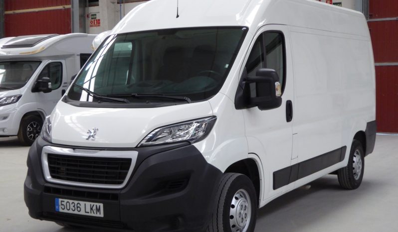 Peugeot Boxer BlueHDi 140CV Furgon 33L2H2