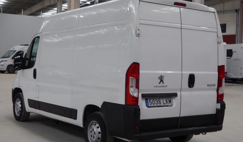 Peugeot Boxer BlueHDi 140CV Furgon 33L2H2