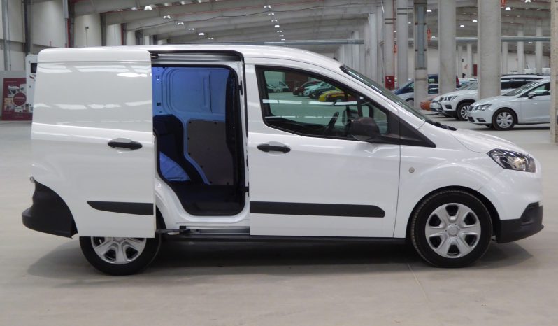 
								Ford transit courier Van 1.5 TDCi 74 cv Trend lleno									