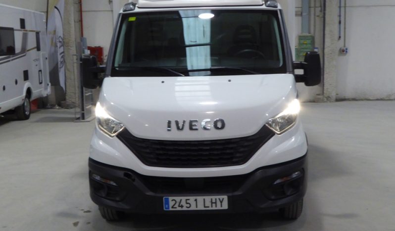 IVECO DAILY 2.3 TD 35C 16 3450 Puerta elevadora