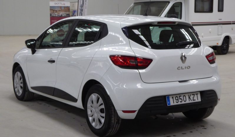 
								Renault Clio Business dCi 75CV lleno									