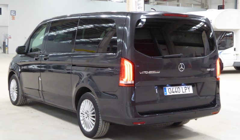 Mercedes Vito 116CDI AT Tourer 9 pl. Larga