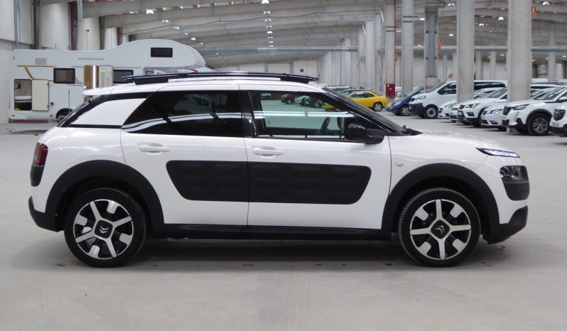 
								CITROEN C4 Cactus HDi 100 Feel Edition lleno									