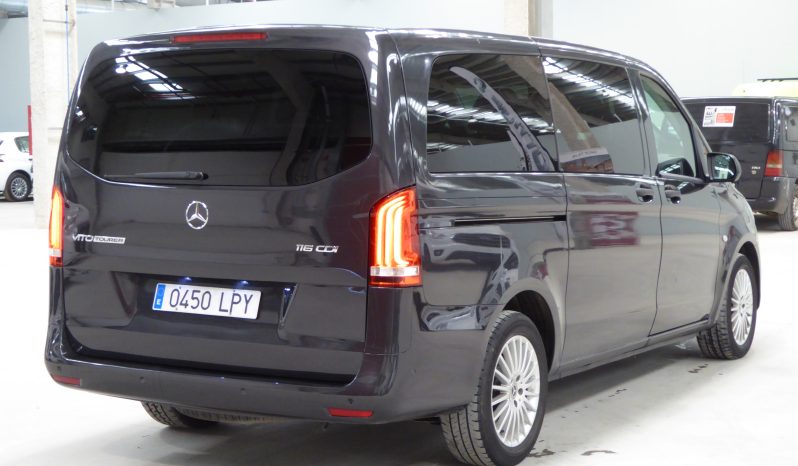 
								Mercedes Vito 116CDI AT Tourer 9 pl. Larga lleno									