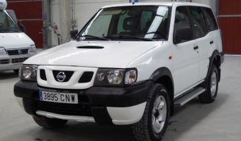 
									Nissan Terrano II 2.7 TDi Sport 5p 125 cv. lleno								