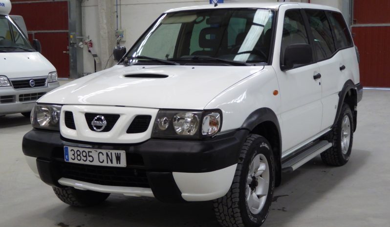 
								Nissan Terrano II 2.7 TDi Sport 5p 125 cv. lleno									