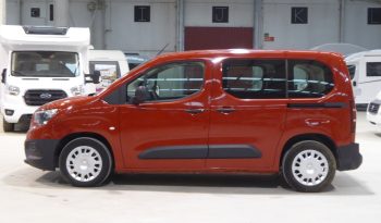 
									Opel Combo life 130CV Selective L Combi lleno								