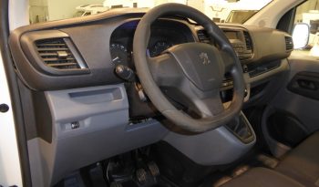 
									Peugeot Expert Combi BlueHDi 120 CV Standard 9 plazas lleno								