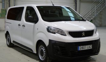 
									Peugeot Expert Combi BlueHDi 120 CV Standard 9 plazas lleno								