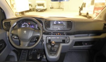 
									Peugeot Expert Combi BlueHDi 120 CV Standard 9 plazas lleno								