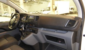 
									Peugeot Expert Combi BlueHDi 120 CV Standard 9 plazas lleno								