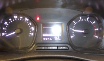 
									Peugeot Expert Combi BlueHDi 120 CV Standard 9 plazas lleno								