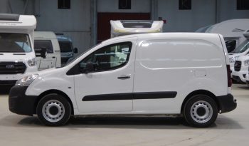 
									PEUGEOT Partner Furgon Confort L1 1.6 HDi 100 CV lleno								