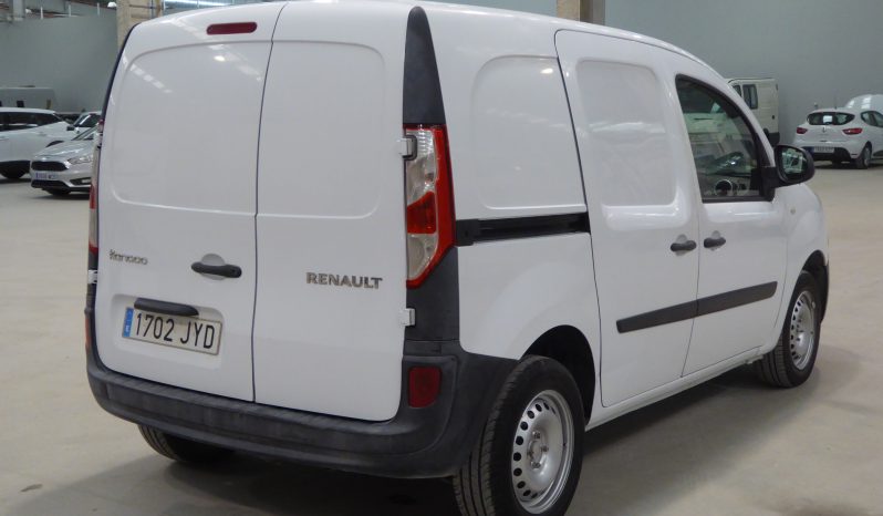 
								RENAULT Kangoo FURGON dCi 75CV Euro 6 lleno									