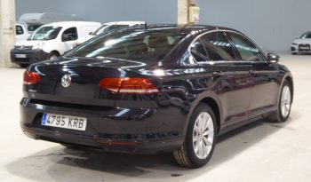 
									VOLKSWAGEN Passat Advance TDI 120CV Variant lleno								