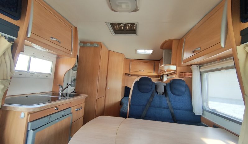 
								CHAUSSON FLASH 02 PERFILADA COMPACTA CAMA FRANCESA 4p Pocos kms lleno									