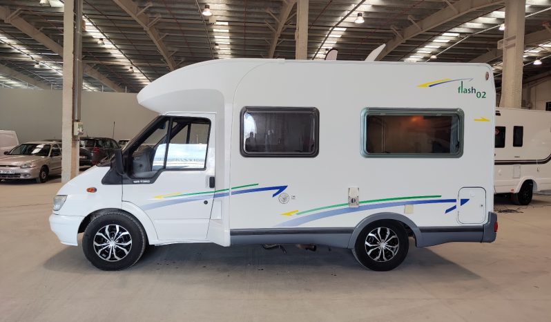 
								CHAUSSON FLASH 02 PERFILADA COMPACTA CAMA FRANCESA 4p Pocos kms lleno									