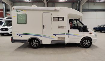 
									CHAUSSON FLASH 02 PERFILADA COMPACTA CAMA FRANCESA 4p Pocos kms lleno								