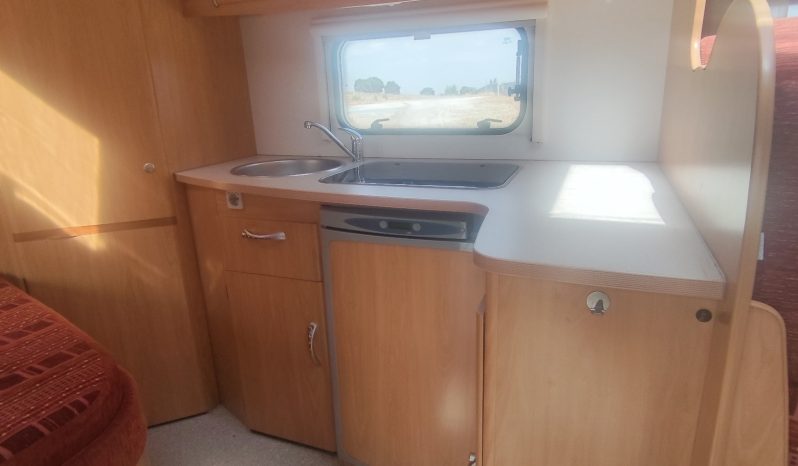 
								CHAUSSON FLASH 08 PERFILADA 4P, CAMA FRANCESA POCOS KMS lleno									