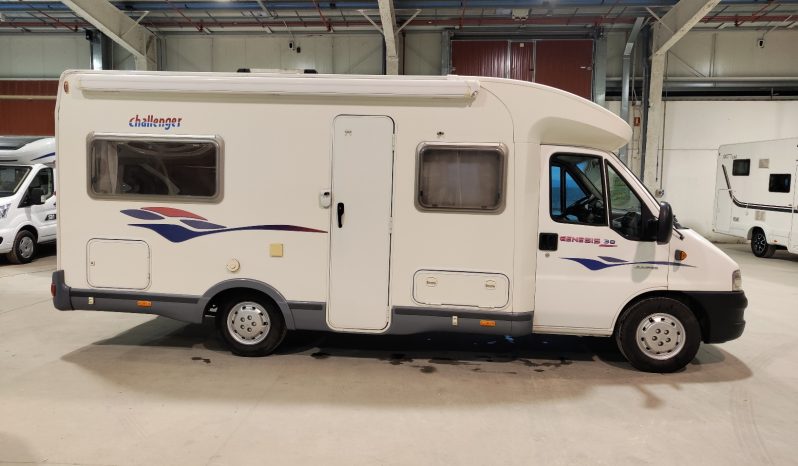 
								Fiat Ducato Challenger Genesis 38, 130 cvs, perfilada Cama Francesa lleno									