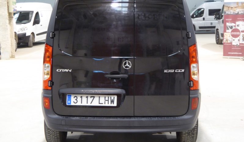 
								Mercedes Citan 109 CDI Furgon Largo lleno									