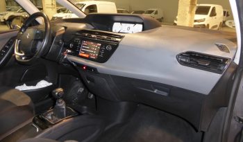 
									Citroen C4 Spacetourer 7 plazas 130CV gasolina lleno								