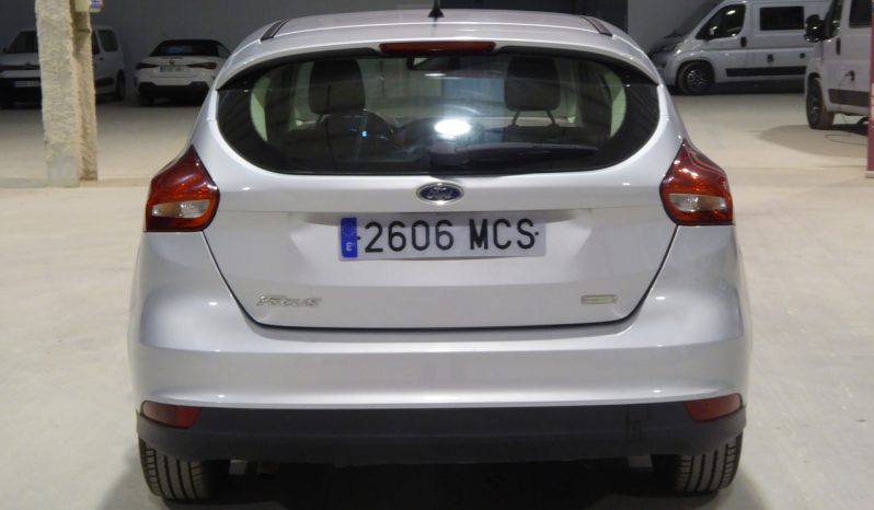 
								Ford Focus Ecoboost  125cv Trend lleno									