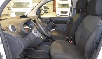 
									RENAULT Kangoo FURGON dCi 75CV Euro 6 lleno								