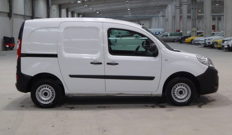 
								RENAULT Kangoo FURGON dCi 75CV Euro 6 lleno									