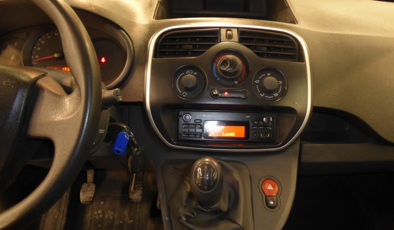 
								RENAULT Kangoo Furgon Profesional dCi 55kW 75CV Euro 6 lleno									