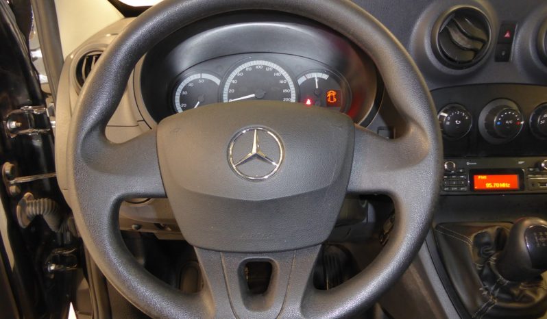 
								Mercedes Citan 109 CDI Furgon Largo lleno									