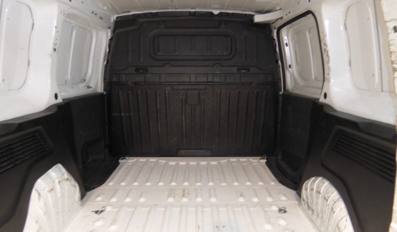 
								CITROEN BERLINGO Talla M BlueHDi 100 CV CONTROL lleno									
