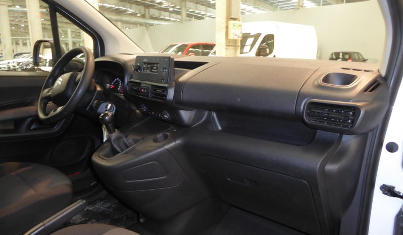 
								CITROEN BERLINGO Talla M BlueHDi 100 CV CONTROL lleno									