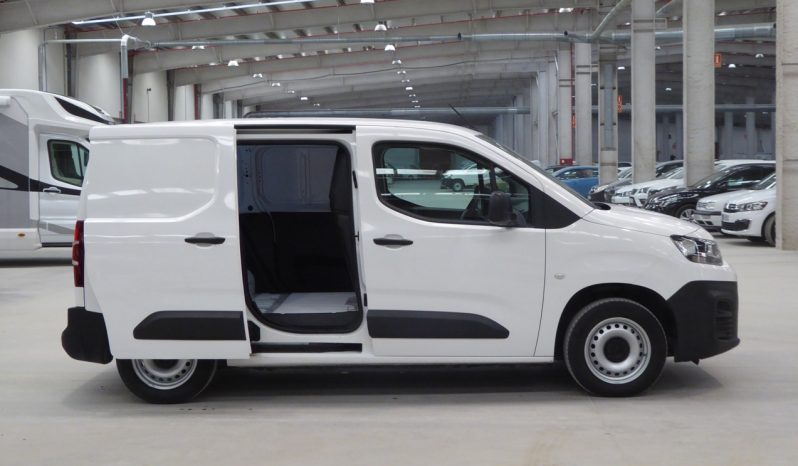 
								CITROEN BERLINGO Talla M BlueHDi 100 CV CONTROL lleno									