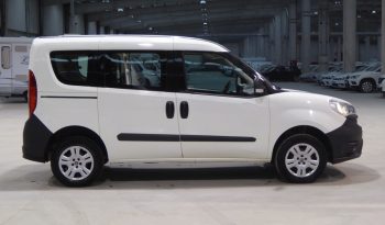 
									Fiat doblo Panorama 1.3 Multijet 95CV lleno								